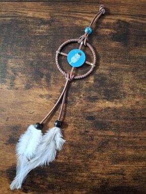 Handmade Brown Native Medecine Wheel Wall Hanging White Feathers painted blue
